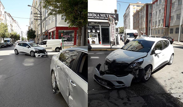 İki aracın karıştığı kazada maddi hasar oluştu