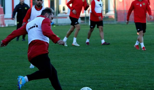 Eskişehirspor'da Yunusemre maçının hazırlıkları tamamlanıyor