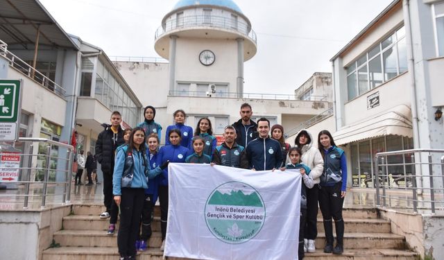 İnönü Belediyesi Spor Kulübü madalyalara doymuyor