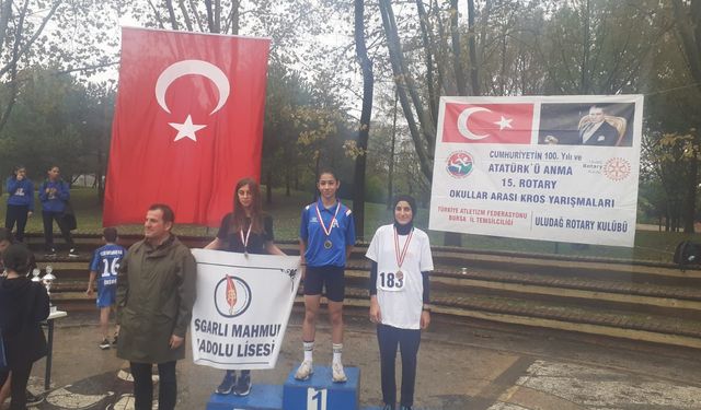 Eskişehirli atletizm sporcusu ‘Kros’ şampiyonu oldu