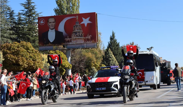 Cumhuriyetin 101'inci yılı Eskişehir'de coşkuyla kutlandı