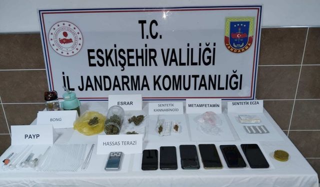 Eskişehir'de jandarmadan uyuşturucu operasyonu: 7 gözaltı