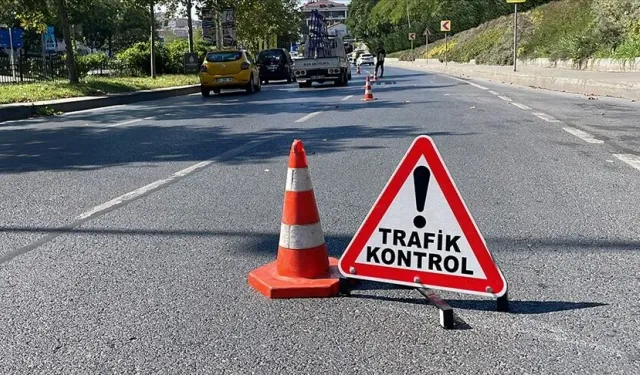 Eskişehir'de trafik denetimlerinde 3 bin 466 araca ceza