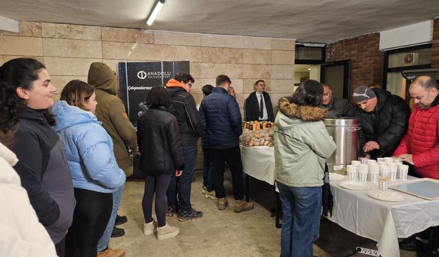 Anadolu Üniversitesi’nden Gece Çalışan Öğrencilere Sıcak Destek