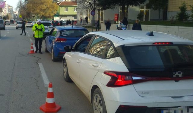 Eskişehir’de trafik denetiminde 51 sürücüye ceza