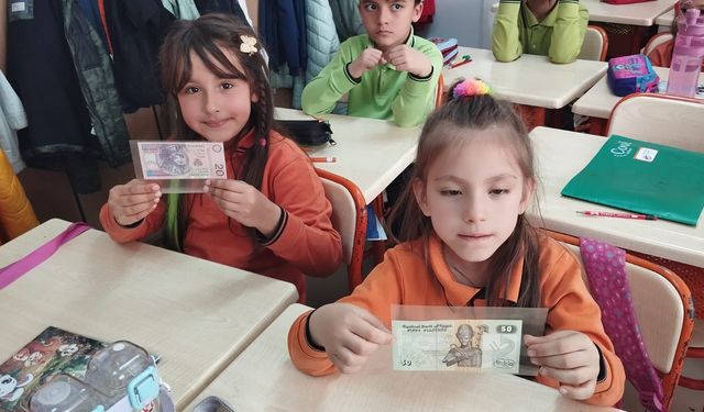 “Paralar kültürlerin tanığıdır”