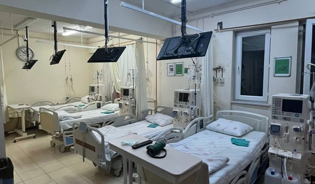 Çifteler Devlet Hastanesi’ne 6 yeni hemodiyaliz cihazı kazandırıldı