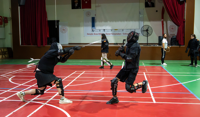 Eskişehir'de tarihi savaş sanatını yaşatıyorlar