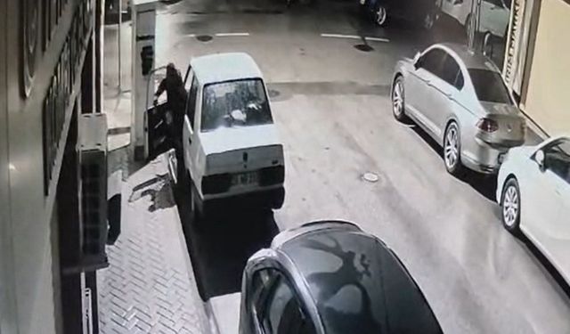 Park Halindeki Araçtan Teyp Çalan Şüpheli Yakalandı