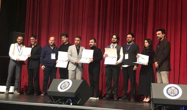 Anadolu Üniversitesi Gitar Öğrencilerinden Çifte Ulusal Başarı