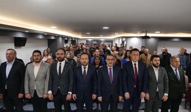 AK Parti Tepebaşı’nda Danışma Toplantısı: Hedefler Masaya Yatırıldı