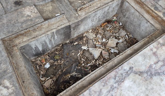 Tarihi Çeşme Duyarsızlığa Yenik Düştü: Muhtardan “Lütfen Koruyalım” Çağrısı