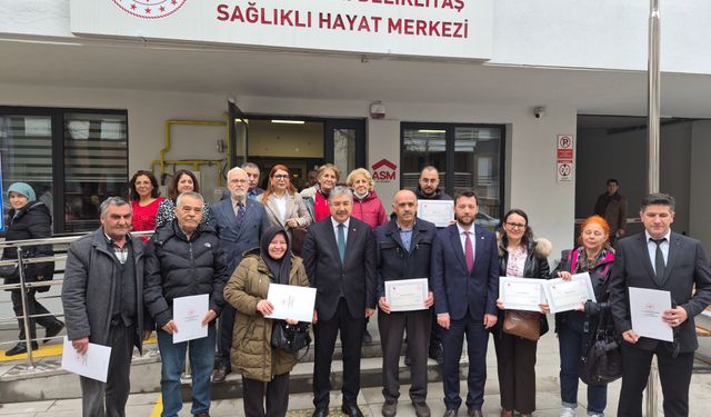 Sigarayı 1 Haftada Bırakan Vatandaşa Vali Yılmaz’dan Plaket