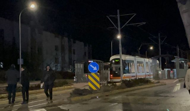 Selami Vardar Bulvarı’na Güvenlik Önlemi: Dubalar Yerleştirildi