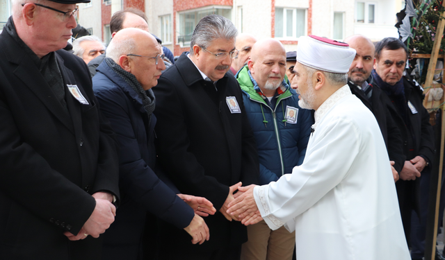 CHP'li Utku Çakırözer'in babası son yolculuğuna uğurlandı