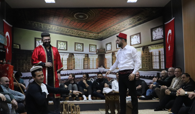 Eskişehir’de iftar sonrası Osmanlı geleneği canlandırıldı