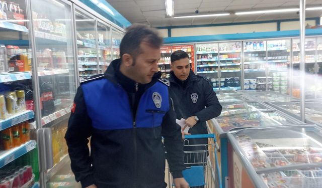 Odunpazarı’nda Ramazan Denetimleri Sıklaştı: Son Kullanma Tarihi Geçmiş Ürünlere El Konuldu