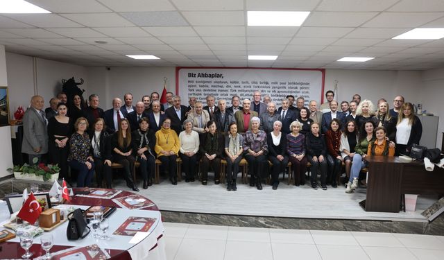 Başkan Kurt AHBAPLAR Grubu ile iftarda buluştu