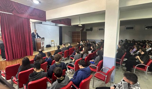 Namaz Ağacı yarışmasının kazananlarına altın ödülü verildi