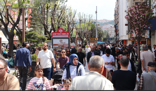 Eskişehirliler Güneşli Havayı Fırsat Bildi