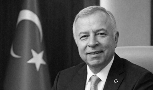 AK Parti’nin Eski Yönetim Kurulu Üyesi Hasan Karacak Vefat Etti
