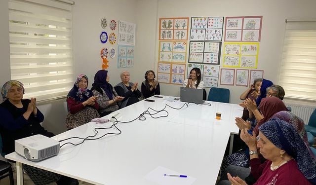 Odunpazarı Belediyesi'nden Kadınlara Yönelik Sağlık ve Menopoz Semineri