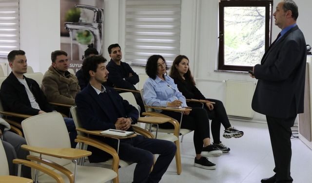 ESKİ personeline yapay zekâ ve sosyal medyada etik kurallar eğitimi verildi