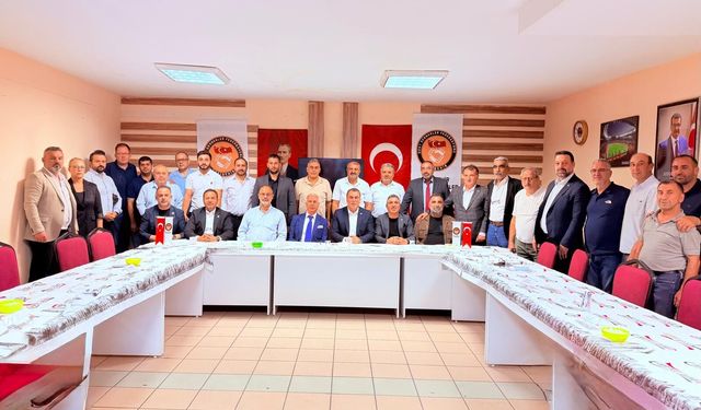 Eskişehir Dost Dernekleri Federasyonu'ndan MHP İl Başkanlığına Anlamlı Ev Sahipliği