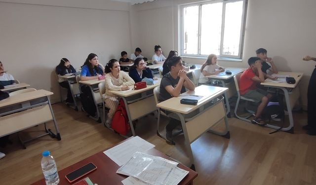 Odunpazarı Belediyesi Emek Gençlik Merkezi Güz Dönemi Atölyeleri Başlıyor