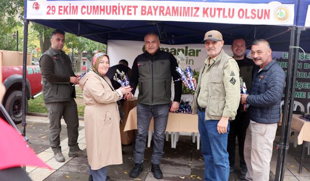 Eskişehir'de Lavanta Fidanı Dağıtımı