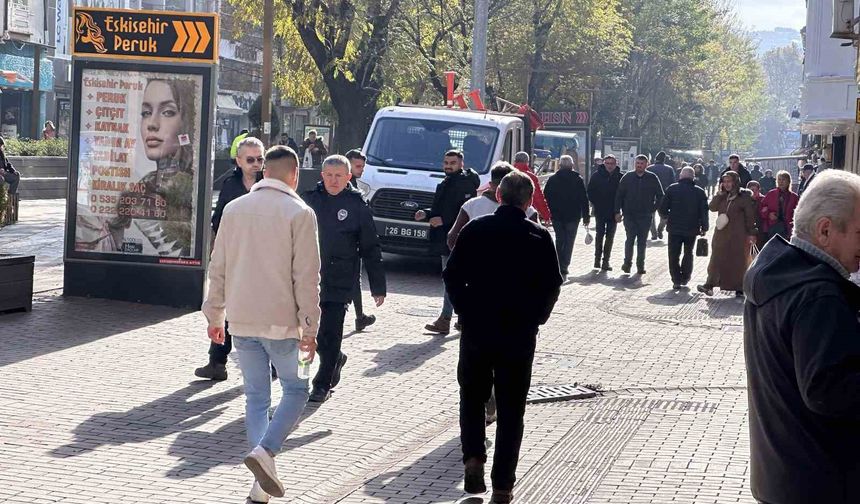 Eskişehir’de yasaklanan dilencilik yöntem değiştirdi