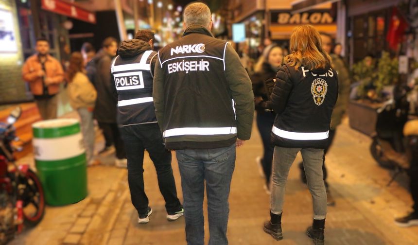 Polis ekipleri Eskişehir'de denetim gerçekleştirdi