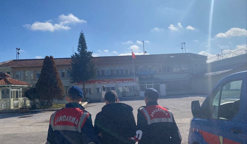 Eskişehir’de Cinayet Suçundan Aranan Şahıs Yakalandı