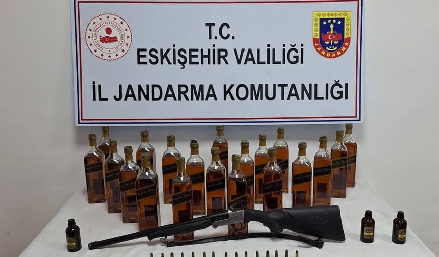 Kaçak içki satışı yapan şüpheli Eskişehir'de yakalandı