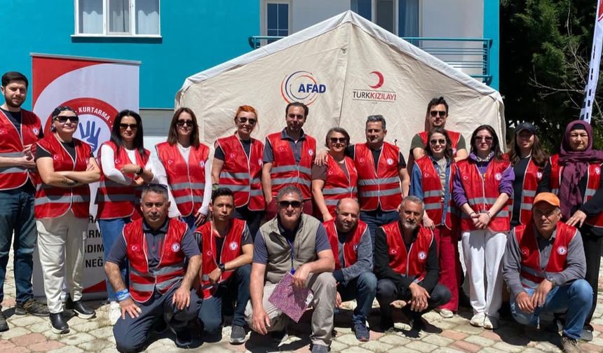 ESDAK’tan Anneler Günü’ne özel vefa: Erkeklerden mutfak mesaisi
