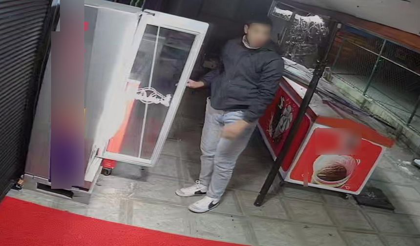 Eskişehir’de market önündeki dolaptan enerji içeceği hırsızlığı