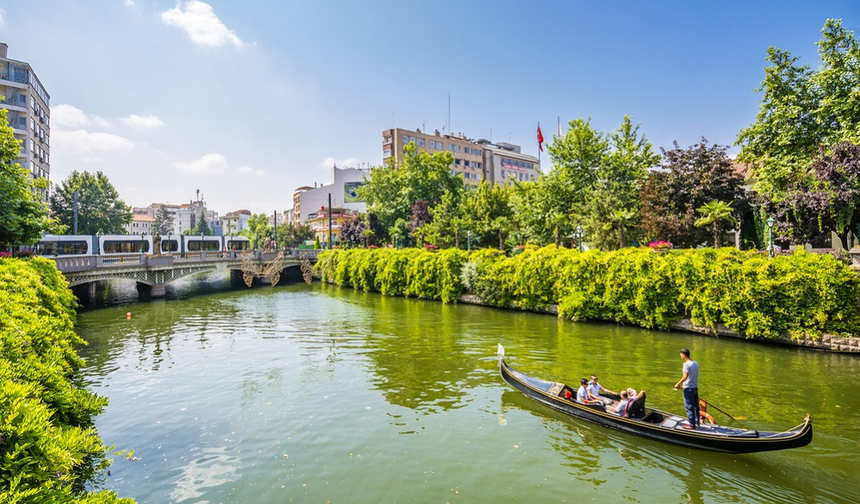 Eskişehir’de hava parçalı bulutlu, sıcaklıklar normal seviyede