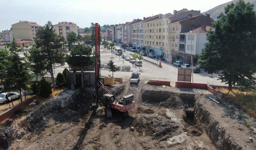İnönü’de Hükümet Konağı çalışmaları hızla sürüyor