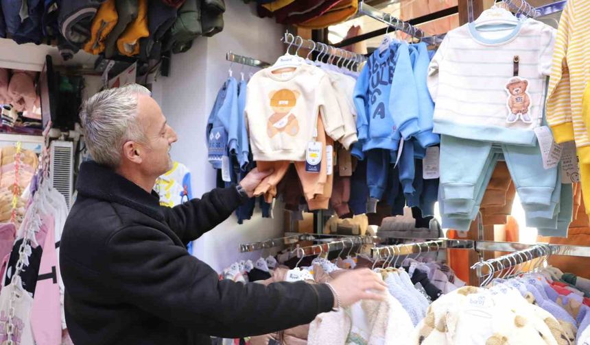 Bebek Giyim Esnafından Kışlık Kıyafet Uyarısı: “Yüzde 100 Pamuk Olması Lazım”
