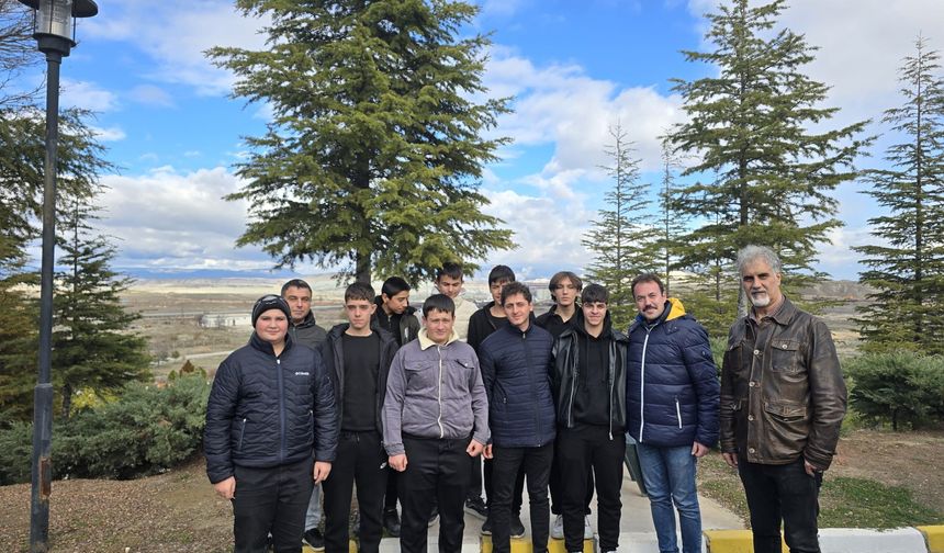 Öğrencilerden Termik Santrale Teknik Gezi