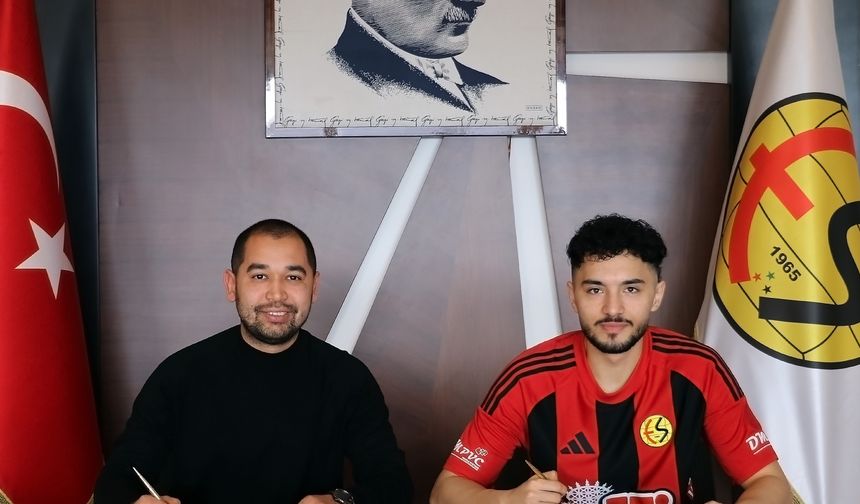 Es Es'e ara transferde genç takviye