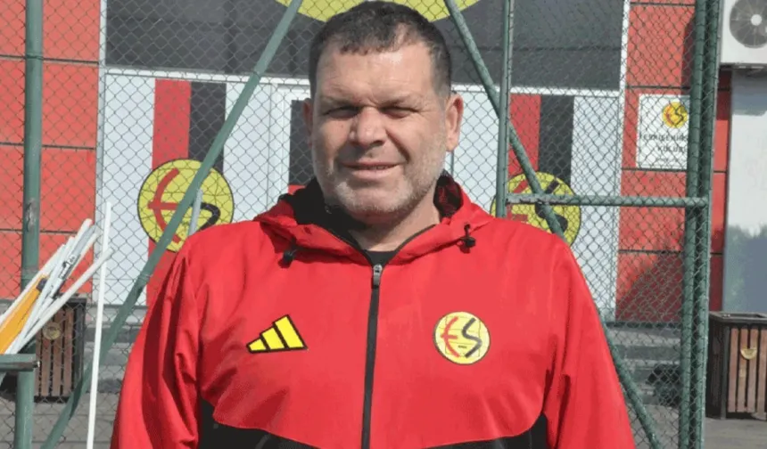 Eskişehirspor Teknik Direktörü Şapçı: "Farklı bir galibiyet elde ettik"