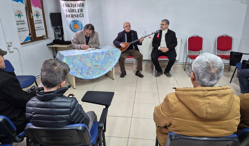 Dijital Çağda Şiire Sahip Çıkıyorlar: Eskişehirli Şairlerden Anlamlı Buluşma