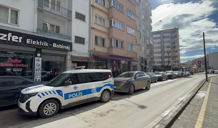 Eskişehir’de Alzheimer Hastası Yaşlı Adam Çöp Evde Ölü Bulundu