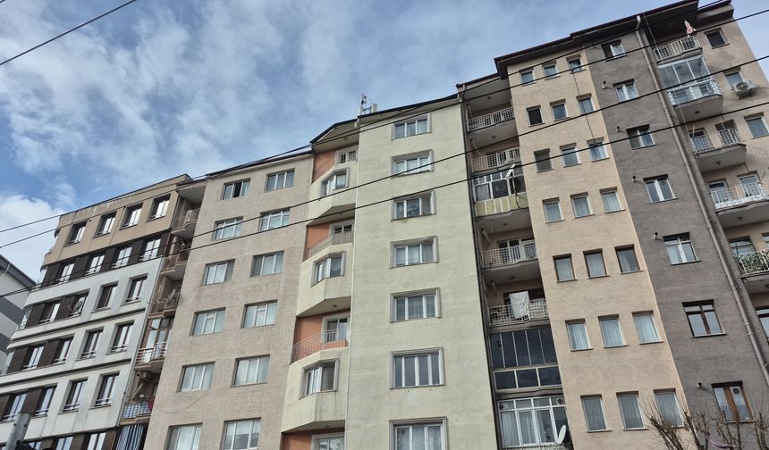 Çatıdan Düşen Baz İstasyonu İşçisi Hayatını Kaybetti