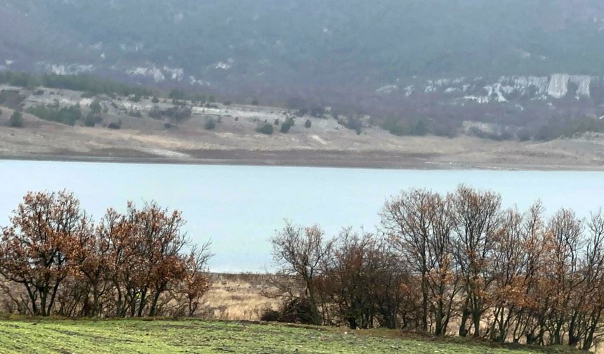 Porsuk Barajı'nda Yağış Bereketi: Kuruyan Topraklar Yeniden Suyla Doldu