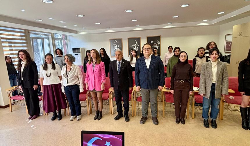 Anadolu Üniversitesi’nde 8 Mart’a Özel “Hukuk ve Psikoloji Bağlamında Kadın” Semineri