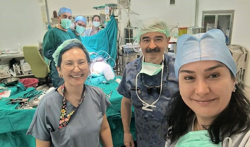 Ameliyathanede Sadece Kalpleri Değil Umutları da Onarıyoruz