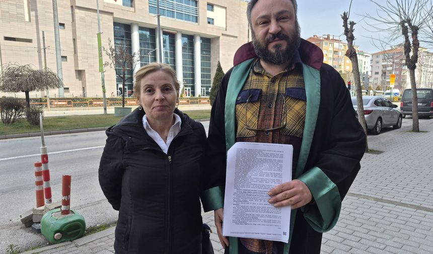 Arabada Otururken Canından Oldu