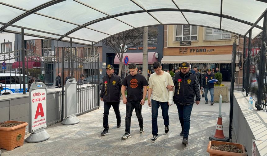 Meydan Kavgasında 10 Gözaltı: Şüpheliler Adliyeye Sevk Edildi